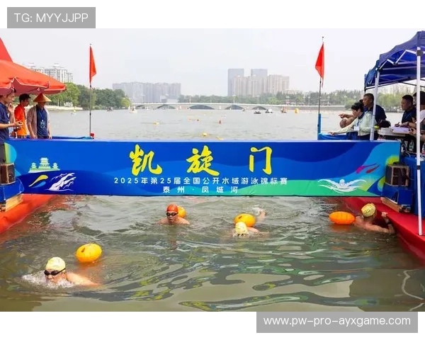 世界游泳公开水域赛使用无人机监控安全与战术 世界游泳公开水域赛使用无人机监控安全与战术